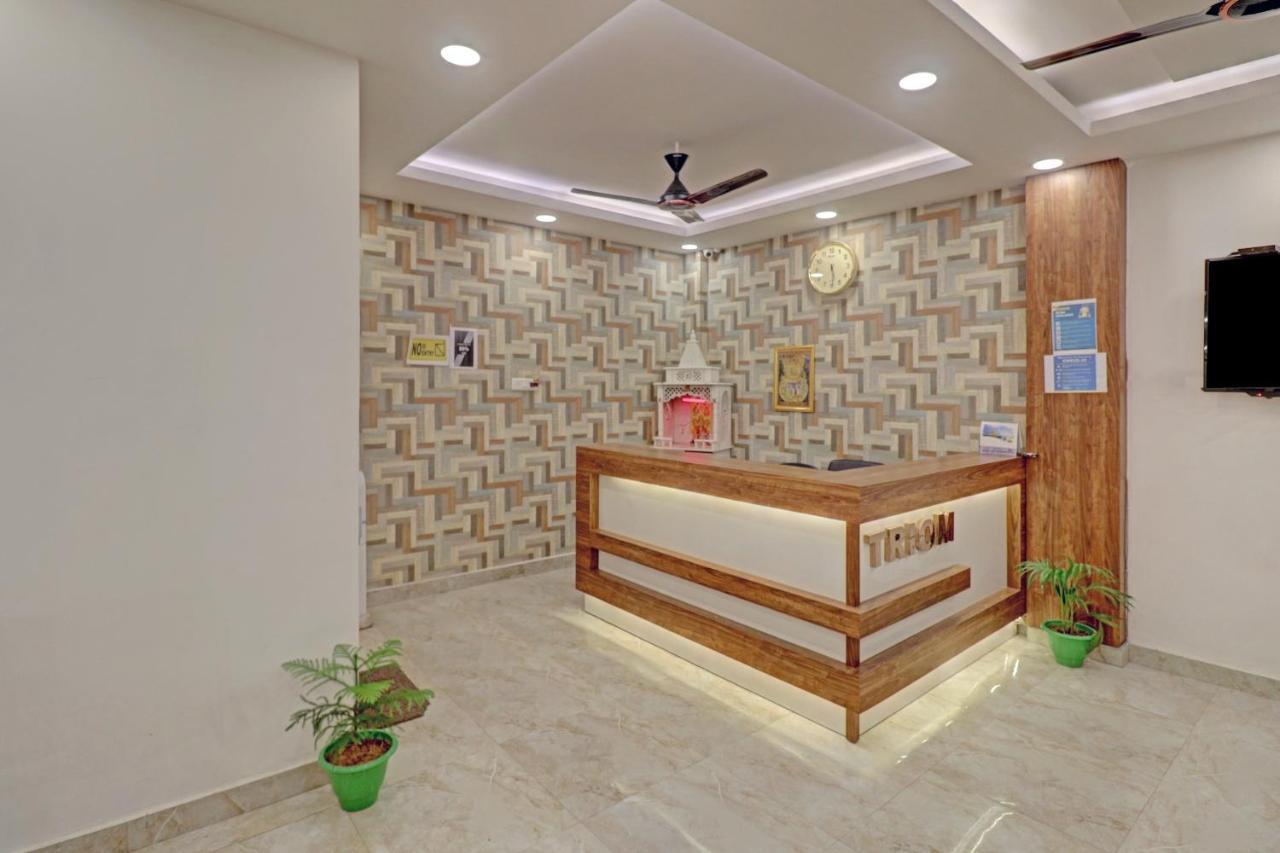 Collection O Spot Light Near Tughlakabad Station Metro Station Hotel Indraprastha Екстериор снимка
