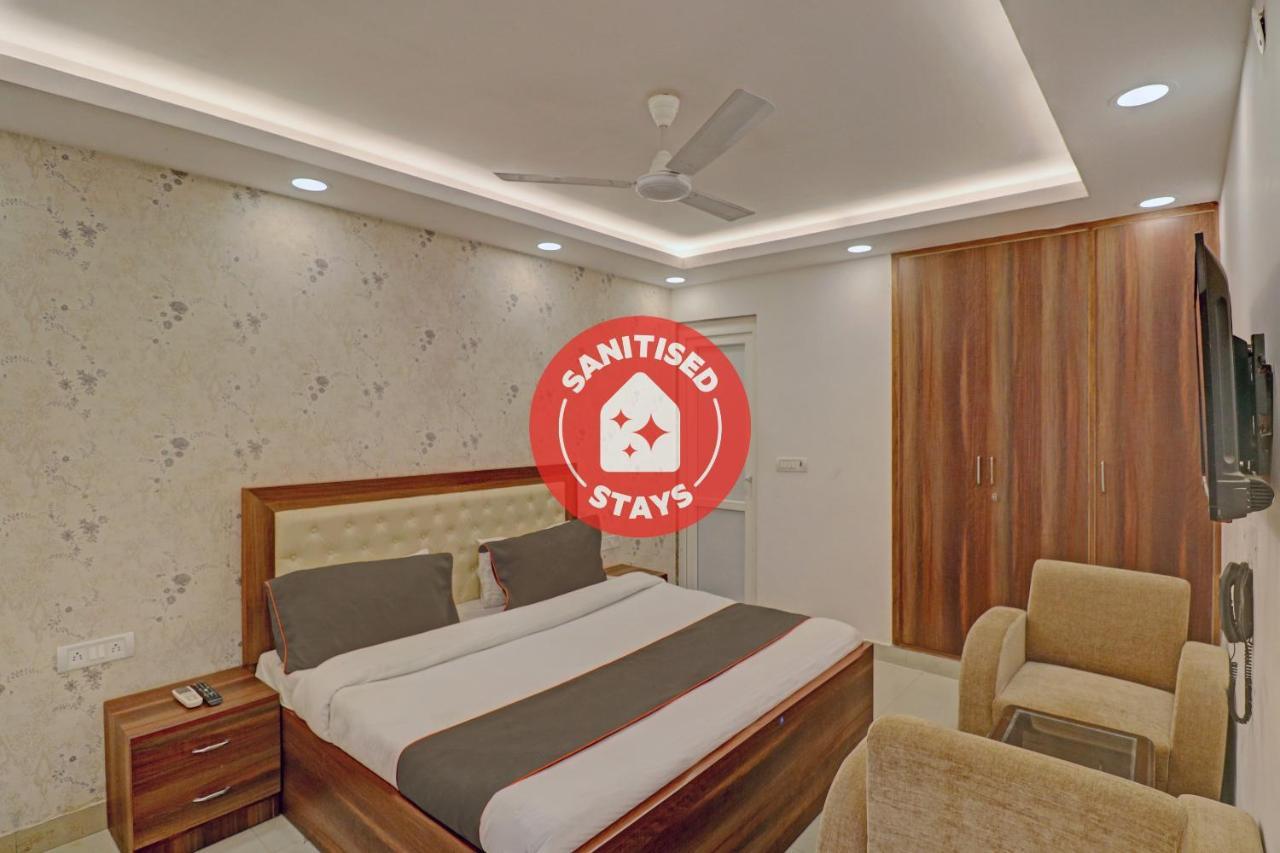 Collection O Spot Light Near Tughlakabad Station Metro Station Hotel Indraprastha Екстериор снимка